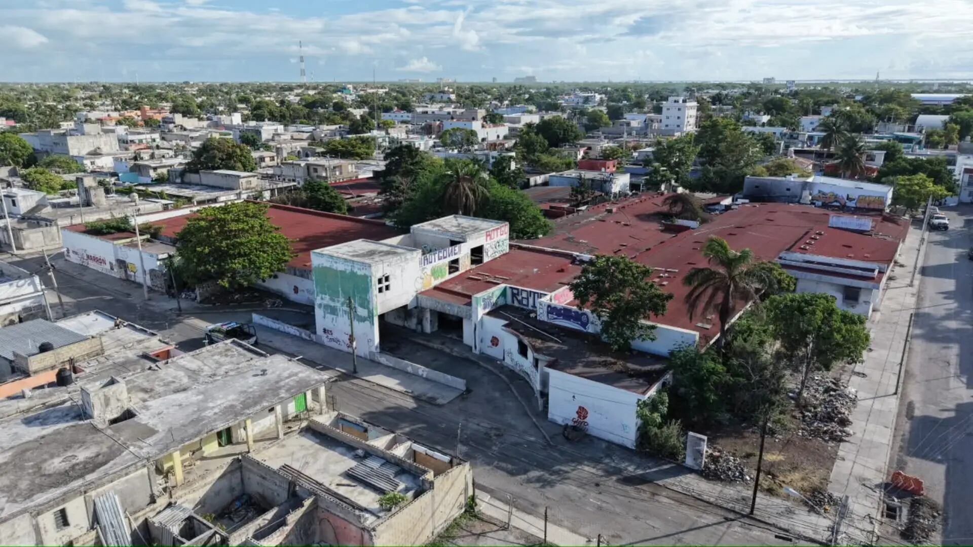 Inicia demolición del antiguo Hospital General de Cancún para nuevo Materno Infantil